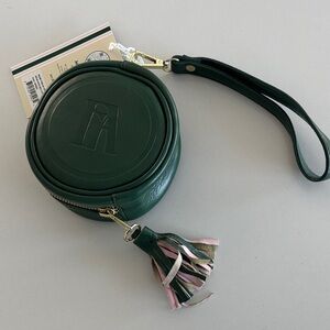 Green Round Leather Wristlet